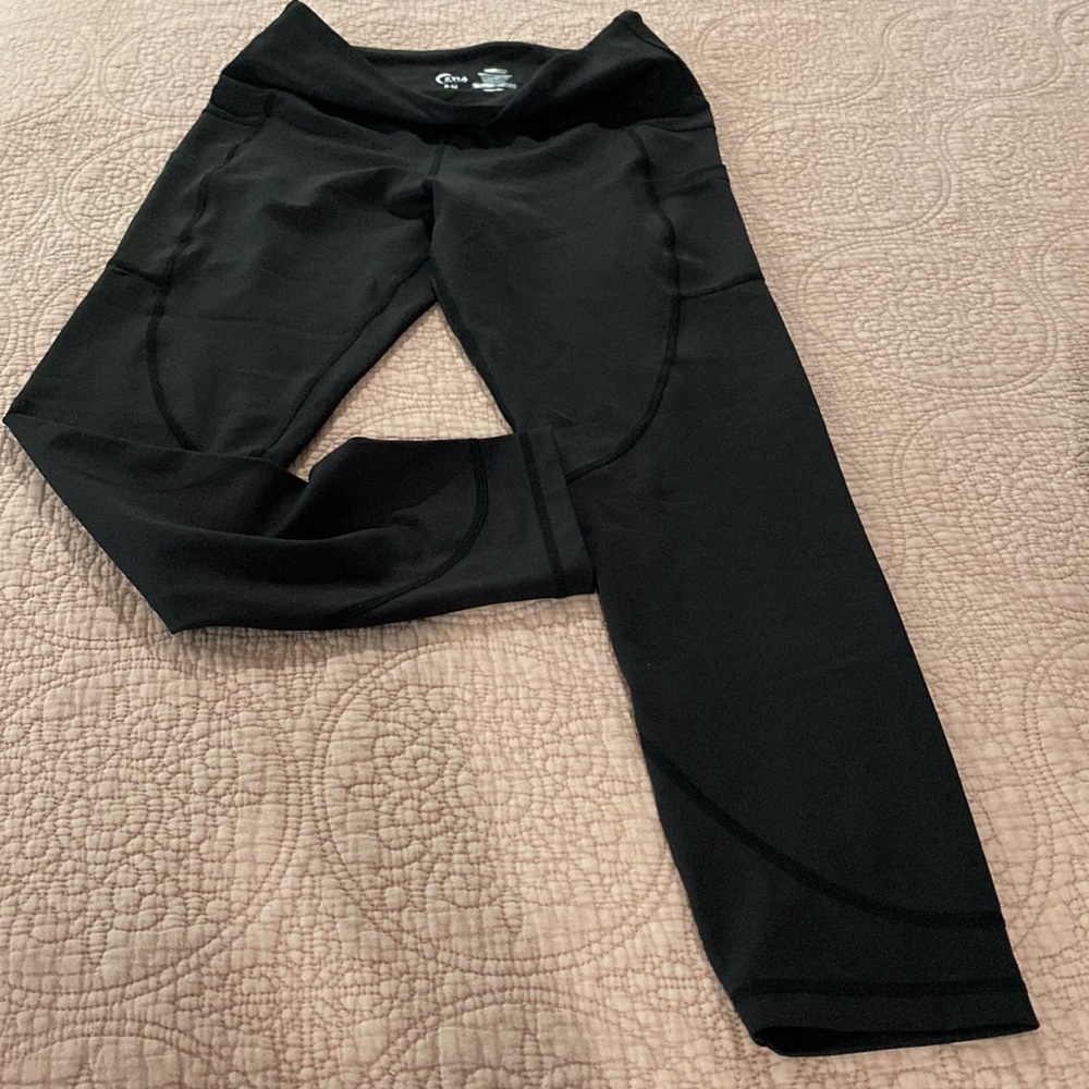Double pockets!  Black Pocket Light n Tight Hi-Rise 7/8 24" (8-10)